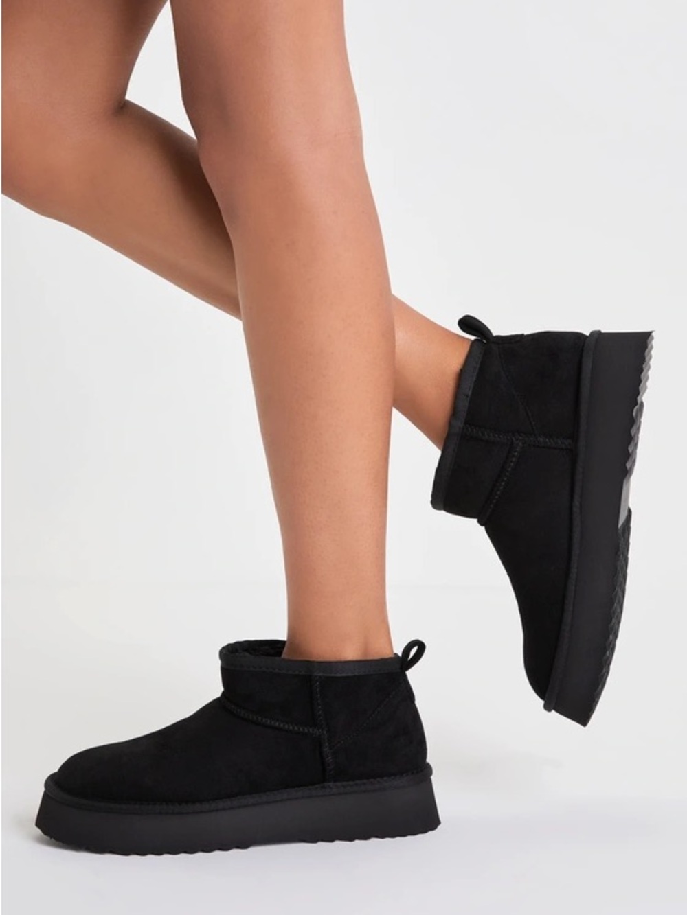 Beach by Matisse Black Suede Slip-On‎ Ankle Slippers Boots Booties